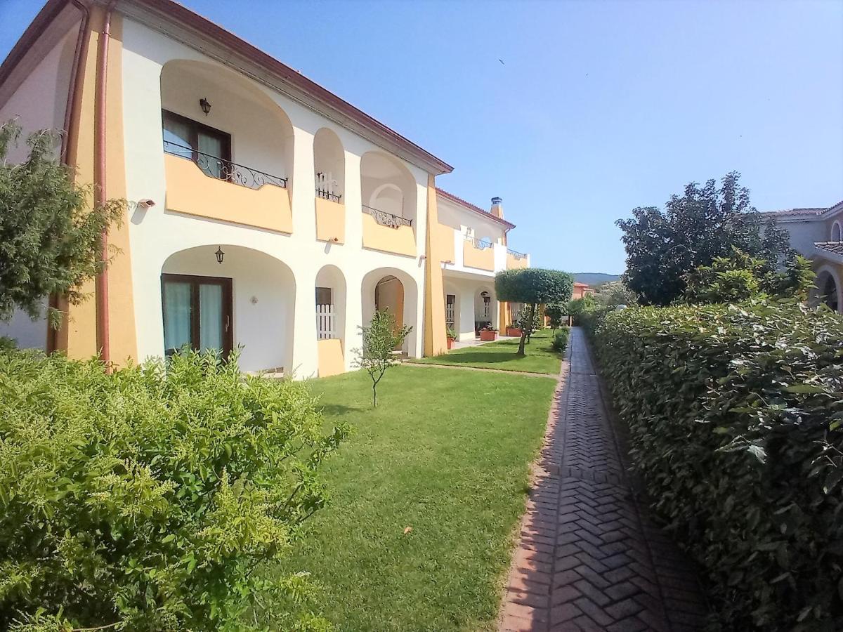 Case Vacanze San Silvestro Budoni Kültér fotó