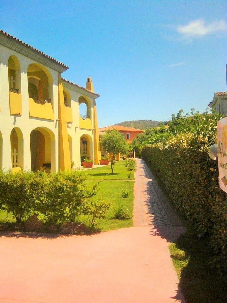 Case Vacanze San Silvestro Budoni Kültér fotó